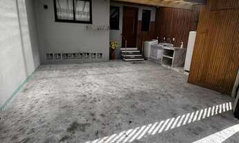 Imagem: Casa - 4 dormitórios - 1 Suíte - localizado