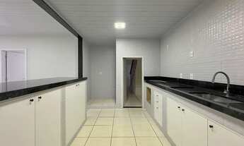 Imagem 3: Imóvel para venda possui 80 metros quadrados com 3 quartos em Santa Regina - Itajaí - SC