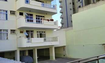 Imagem: Apartamento com 3 quartos na Av Pelinca