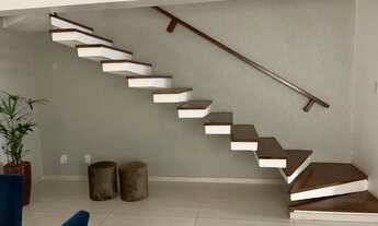 Imagem 6: Casa para venda possui 10 metros quadrados com 4 quartos em Jardim Lindóia - Porto Alegre