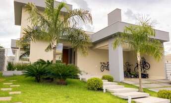 Imagem: Casa em condomínio com 3 quartos no Condomínio