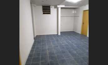 Imagem 2: Sala/Conjunto para aluguel possui 131 metros quadrados com 4 quartos em Centro - Rio de Ja