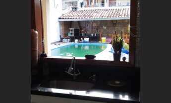 Imagem 2: Casa para locação em Teófilo Otoni, 3 quartos, 2 banheiros, piscina, área gourmet