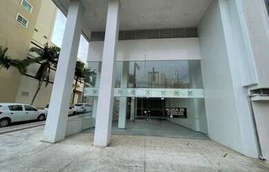 Imagem 2: Sala para aluguel com 680 metros privativos e 8 vagas de garagem