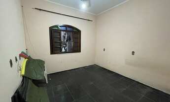 Imagem 5: Casa para venda possui 350 metros quadrados com 6 quartos ampla casa com varanda gourmet