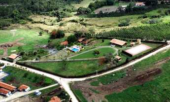 Imagem 2: Fazenda na região de LORENA - SP, contendo 118 alqueires