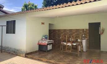 Imagem: Casa com 3 dormitórios à venda, 180 m²