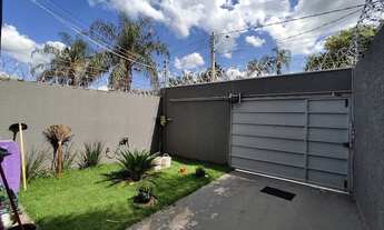 Imagem 1: Casa a venda seminova com projeto moderno na avenida Principal Bairro Jardim Olímpico-Apa