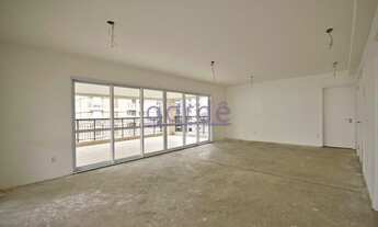 Imagem 4: Moema com 4 suites e Varanda Gourmet