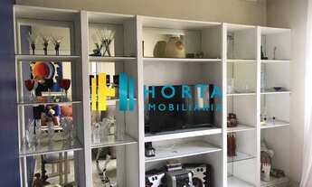 Imagem 6: Apartamento reformado, 3 quartos, sala, cozinha, banheiro, na Figueiredo Magalhães próximo