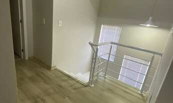 Imagem 7: Casa 2 Andares Duplex 3 Dormitórios Com Suíte Amplo Terreno Ótima Localização Próximo Comé