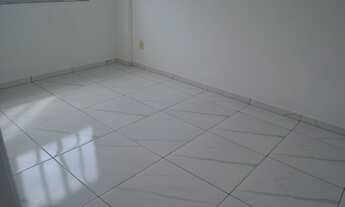 Imagem 5: Vendo excelentes apartamentos, 2 quartos com suíte, arejado, vaga de garagem