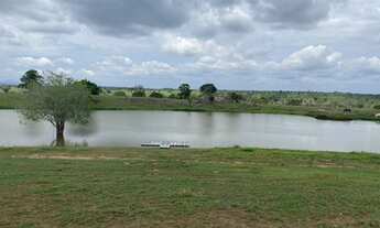 Imagem 4: Fazenda a beira da barragem pedra do cavalo - Bahia