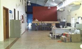 Imagem 3: Prédio com 433m² de área e 3.000m² de terreno plano