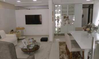 Imagem 2: Casa com 340 m2, 4 quartos sendo 2 suítes, salas amplas no bairro Torre em joão pessoa