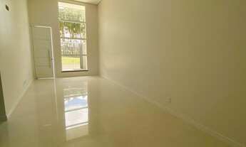 Imagem 2: Casa térrea no tropical 3 com sobra de terreno IMPERDÍVEL