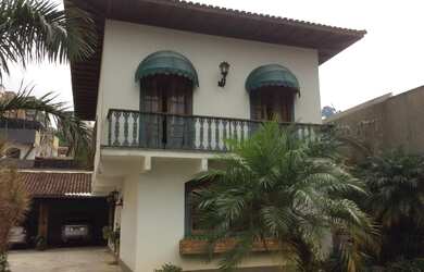 Imagem 2: Casa com 3 quartos (1 suíte) - Bairro Chácara Flora - Petrópolis, RJ