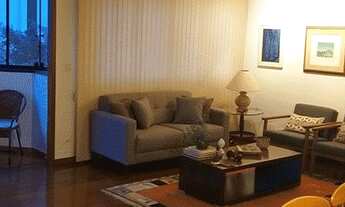 Imagem 3: Moema Apto 125 mts 3 dorm.,armarios, sala 2 ambientes, coz.,sacada, vaga - Prox. Shopping