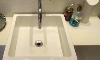 Imagem 1: Apartamento para venda tem 300 metros quadrados com 4 quartos em Lagoa - Rio de Janeiro