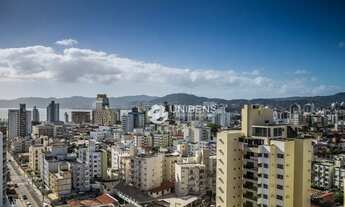Imagem 2: Cobertura Apartamento mobiliado com 3 dormitórios à venda- Canto - Florianópolis/SC