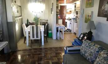 Imagem 3: Apt. 2 Dormitórios, 76m², de frente, todo reformado c/ copa e cozinha, lavanderia nos fund