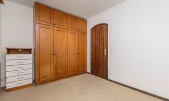 Imagem 6: Sobrado a venda com 530 m², com 6 quartos e Piscina privativa no Uberaba