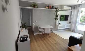 Imagem 2: Apartamento à venda, 80m², 3 quartos, cozinha montada, reformado, em Petrópolis - Porto Al