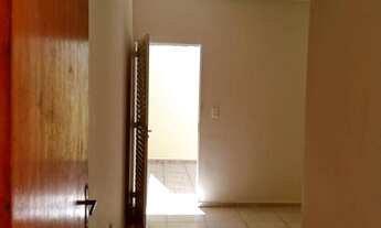 Imagem 3: Casa para Venda em Sorocaba, Jardim Santa Marta, 1 dormitório, 1 banheiro, 1 vaga