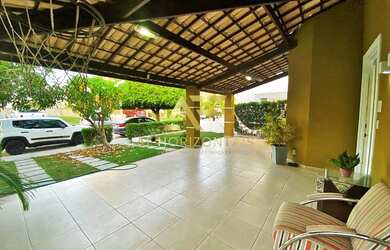 Imagem 4: Casa térrea em condomínio fechado na Aruana, com quatro quartos, sendo duas suítes.>