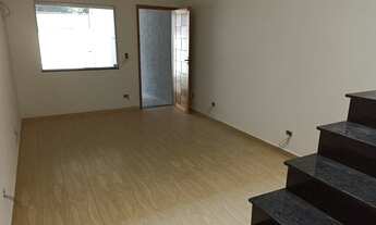 Imagem 4: Sobrado frontal no Parque Císper