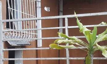 Imagem 2: Casa em vila familiar