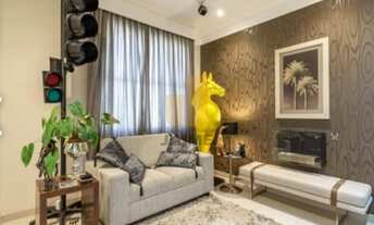 Imagem 4: Apartamento reformado em prédio tombado, com sala ampla e um escritório - Barra Funda