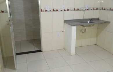Imagem 5: Alugo casa com 2/4