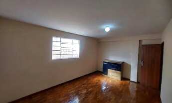 Imagem 6: Casa para aluguel tem 327 metros quadrados com 4 quartos em Alto Caiçaras - Belo Horizonte