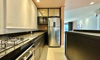 Imagem 7: B1 - Belíssimo Apartamento Decorado de Frente para Praça!!! Prédio com Infra Completa!!!