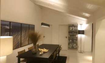 Imagem 5: Casa para venda possui 300 metros quadrados com 4 quartos em Praia Domingas Dias - Ubatuba