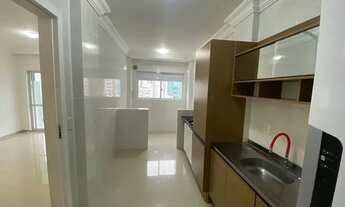 Imagem 2: Apartamento 2 dormitórios semi-mobiliado no centro de Balneário Camboriú