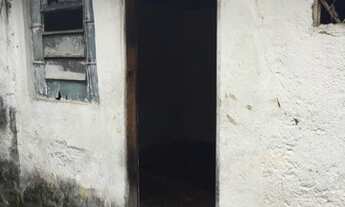 Imagem: Casa de vila térrea para aluguel tem 15