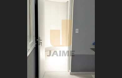 Imagem 4: Apartamento padrão com 2 dormitório e sem vaga