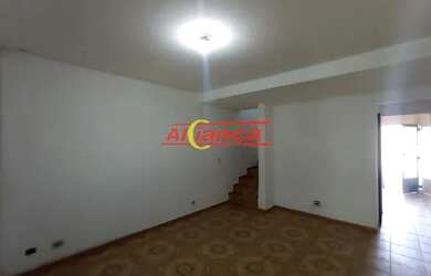 Imagem 2: ÓTIMA CASA RESIDENCIAL COM 2 DORMITÓRIOS E 1 VAGA DE GARAGEM - JARDIM AMÉRICA - GUARULHOS