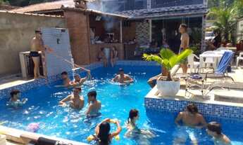 Imagem: Casa, praia e piscina