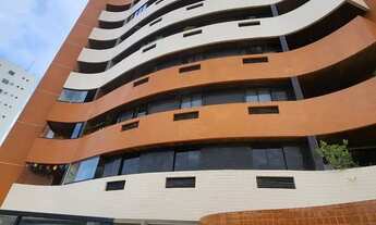 Imagem: A metros do Mar de Manaíra, com vista definitiva