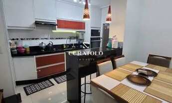 Imagem 2: Viva com Conforto em Santo André: Apartamento Sem Condomínio com 2 Dormitórios, Varanda e