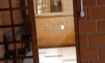 Imagem 5: Aluga se casas 1.200 incluso água e luz