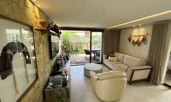 Imagem 7: Casa de condomínio para venda tem 180 metros quadrados com 5 quartos