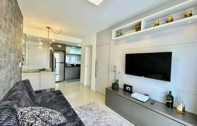 Imagem 7: Excelente apartamento mobiliado decorado na Navegantes, composto por 1 dormitório com box