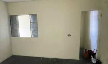 Imagem 7: Casa com 2 Quarto(s) e 1 banheiro(s) para Alugar, 40 m² por R$ 700 / Mês