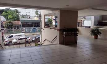 Imagem 2: Excelente Apto no Ed. Plaza Sevilla com 3/4 sendo 2 suíte