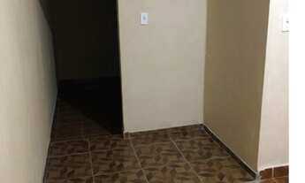 Imagem 3: Aluga-se kitnet 2 comodos, incluso agua, para ate duas pessoas