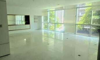 Imagem: ALUGO APARTAMENTO COM 220M² NA QUADRA DA